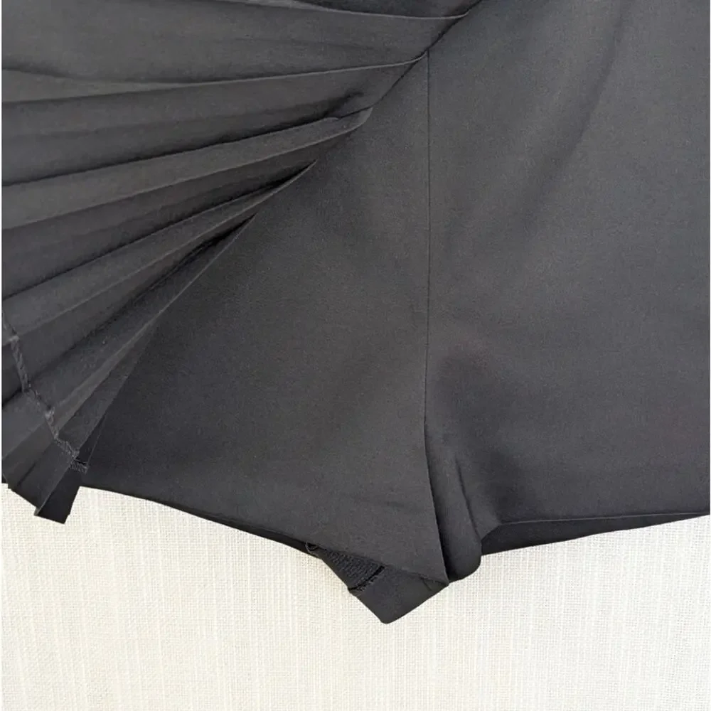 Maje Straight-fit Pleated Shorts/Skort Womens FR38/M Black Wrap Mini